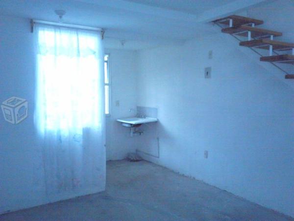 Se vende casa sola en san francisco tepojaco