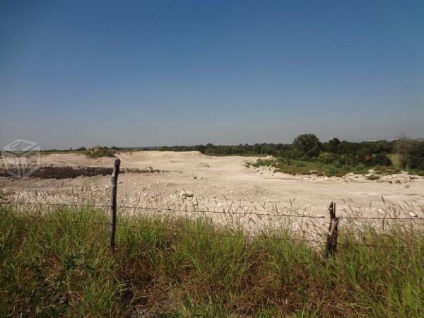 Terreno en Venta 1km.Centro Pesqueria