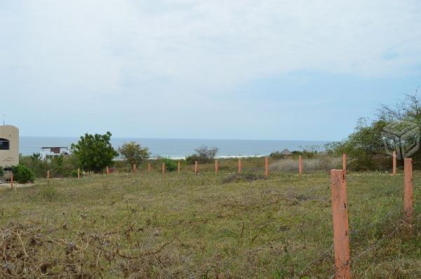 Hermoso terreno vista al mar en Puerto Escondido