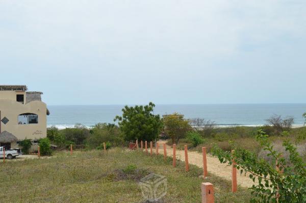 Hermoso terreno vista al mar en Puerto Escondido