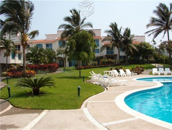 Bonita casa con club de playa.CercaPrincess LaIsla