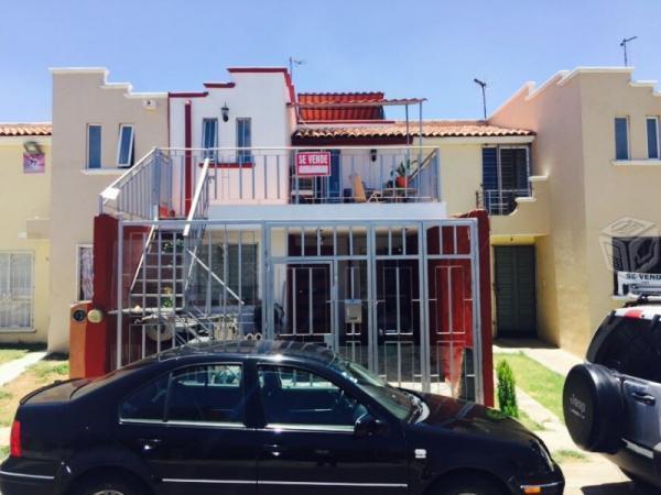 Hermosa casa con terraza