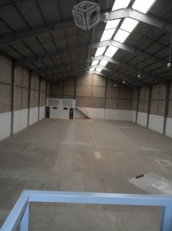 BODEGA en CONDOMINIO DE 1 200 M2 TUTLTITLAN LC