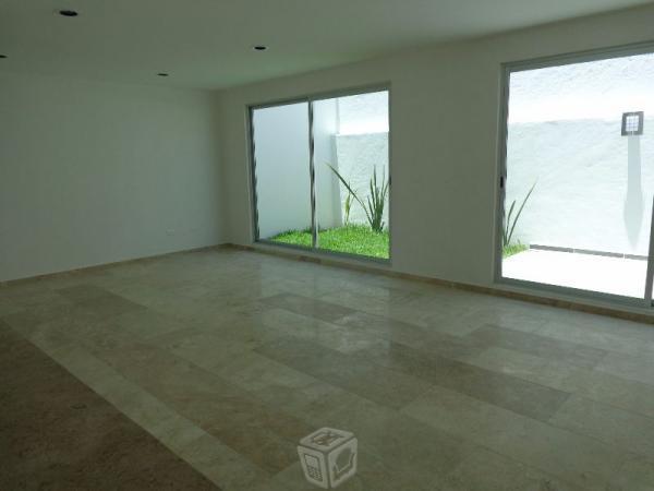 Hermosa casa en Lomas De Angelopolis