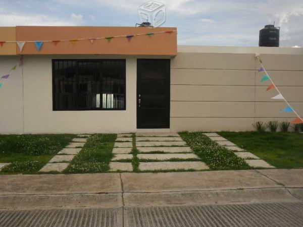 Bonita casa nueva en Salida a Quiroga