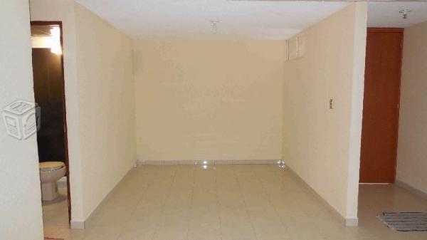 Bonito departamento planta baja en privada