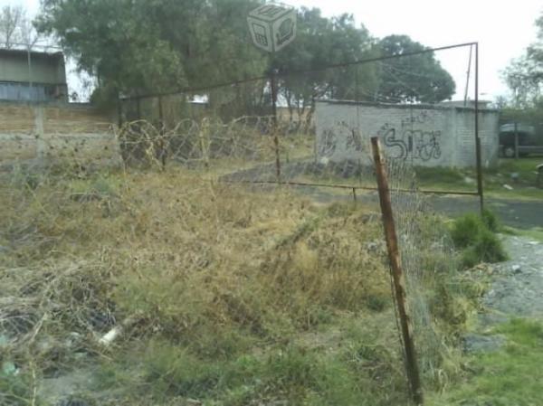 Se vende terreno en