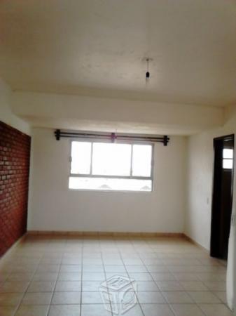 Bonito pent-house en tercer piso