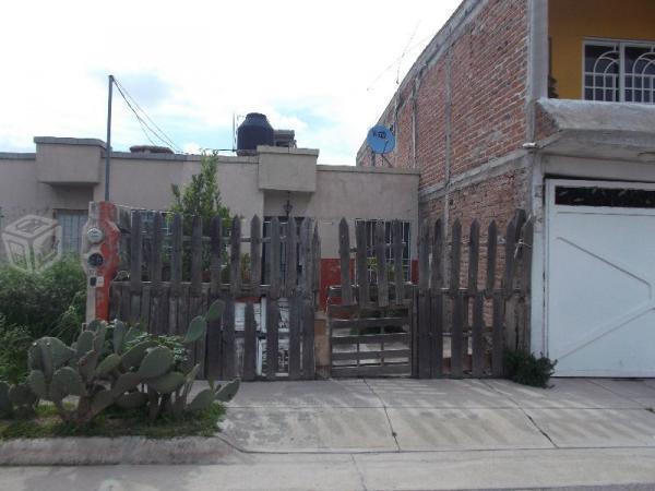 Casa en colonia villas de san juan