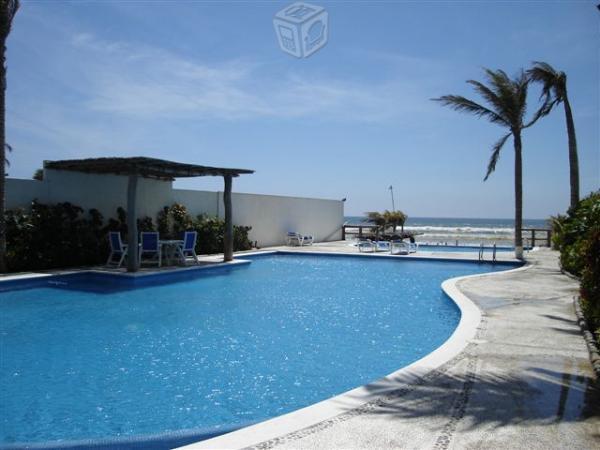 Casa en Costa Azul, villas 2 y 3 recmaras alberca