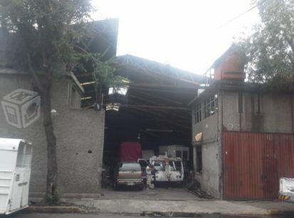 VENTA DE BODEGA 992 m2 EXCELENTE ZONA MUY CERCA D