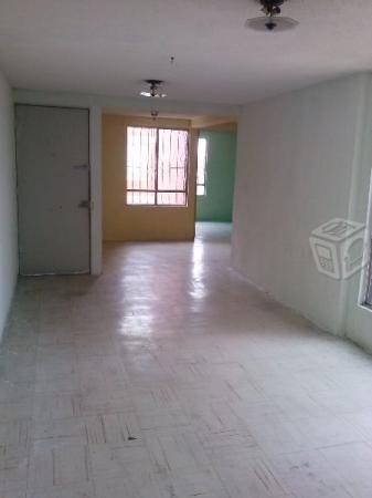 Se vende departamento cercano a CCH Oriente