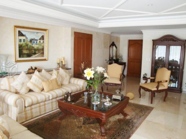 Departamento en Av. de los Bosques Gardenias