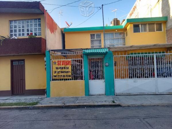 Preciosa casa casa cerca de plaza cristal