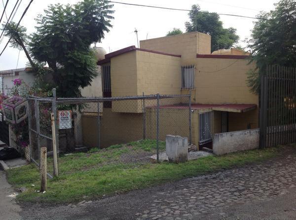 Casa en Las Gemas a 2km de Plaza del Parque