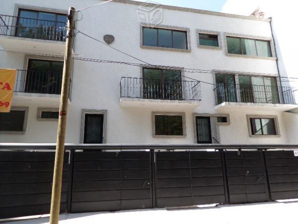 Casas para estrenar en Coyoacan, Country Club