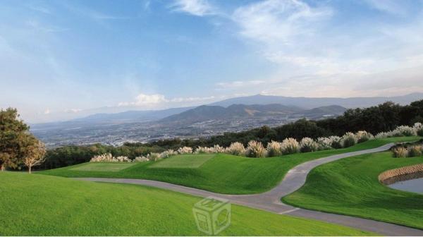 El Cielo Country Club Terreno a pie de Fairway