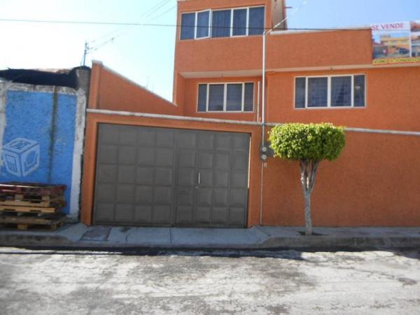 Casa con 2 departamentos en san lorenzo tezonco