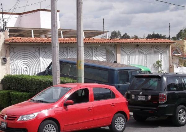 Hermosa casa en Jardines de la Montaña