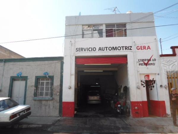 Bodega grande con departamento central vieja