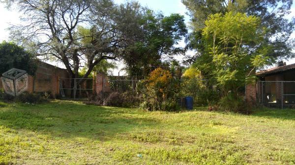 Maravillosa casa de campo en jardines de la calera