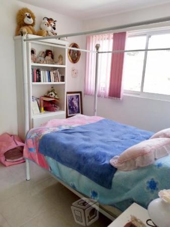 Linda Casa, 3 Recs. Estudio en planta baja, Jardín