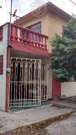 En venta casa en colonia Fresnos