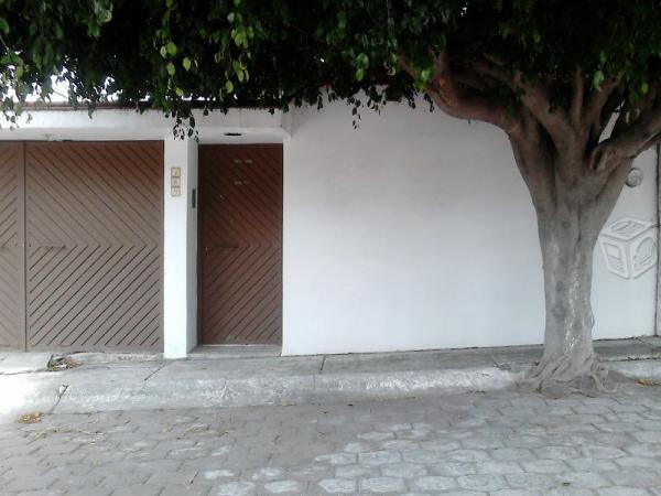 Casa Residencial Calesa a 5 min Bernardo Quintana
