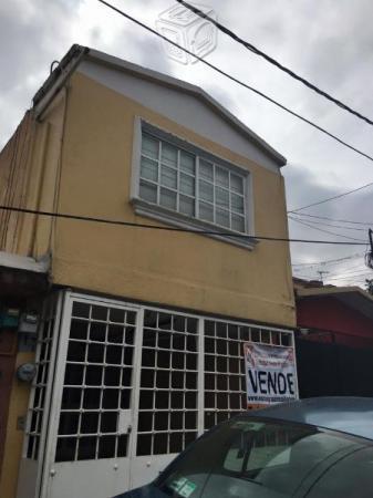 Se vende bonita y amplia casa