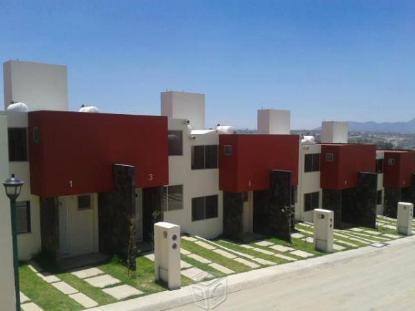 Adquiere tu casa en el Lago Residencial