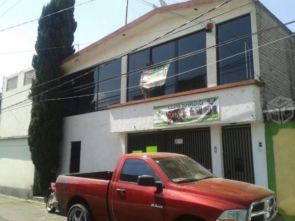 Excelenete casa amplia con GYM