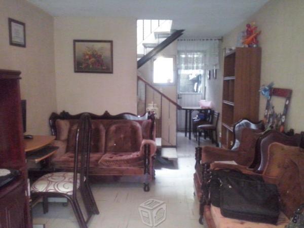 Casa 2 niveles en rancho san blas