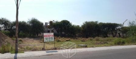 PUERTA REAL 3 lotes comerciales de 320 m2 cada uno