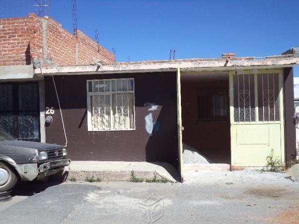 Casa amplia economica fracc, Conquistadores Gpe