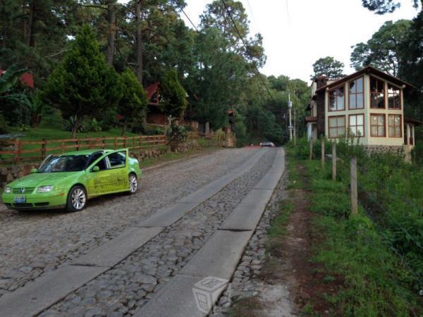 Casa Grande en Pinos de  10,000m2