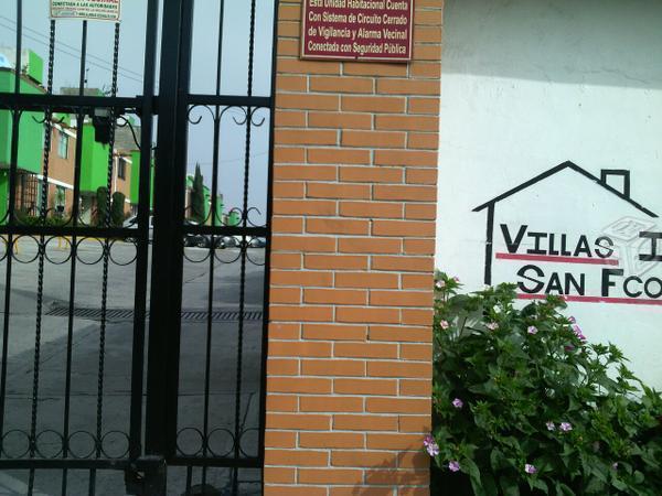 Linda Casa en privada Villas San Fco Chilpan