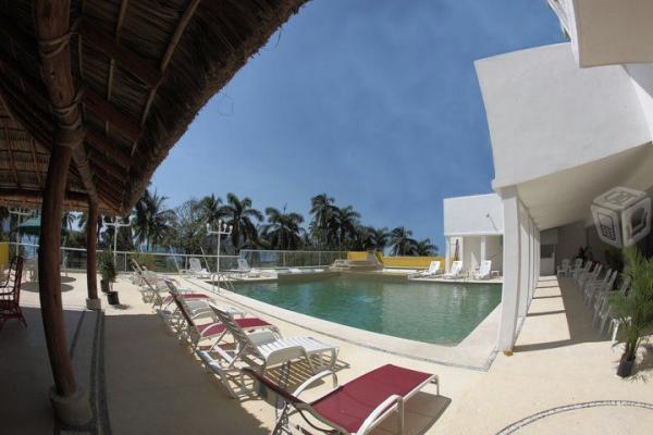 Vista a la bahia frente a playa