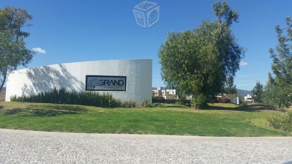 Grand Juriquilla Terreno 195.18m2