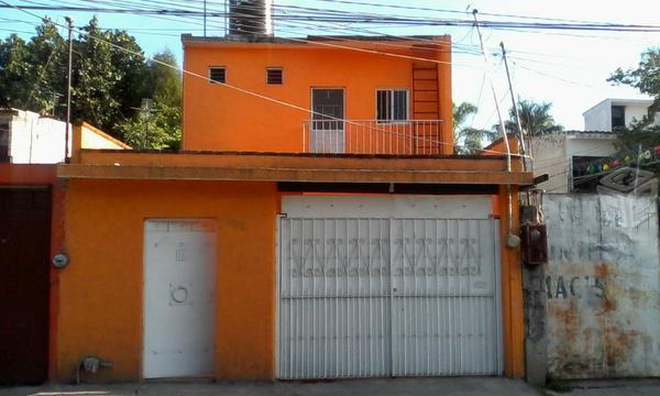 Bonita casa semi nueva ala venta