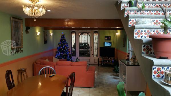 Excelente casa cerca de Soriana Torrecillas