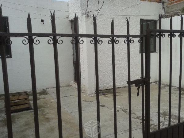 Se vende casa en lomas de echeveste