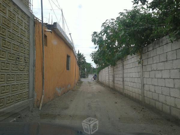 Terrenos a unos metros del nuevo boulevard