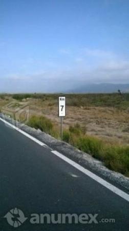 Terreno en carretera mina garcia