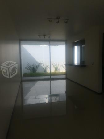 Hermosa casa en venta en Lomas del Valle