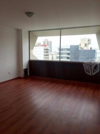 Amplio departamento cerca Liverpool Polanco