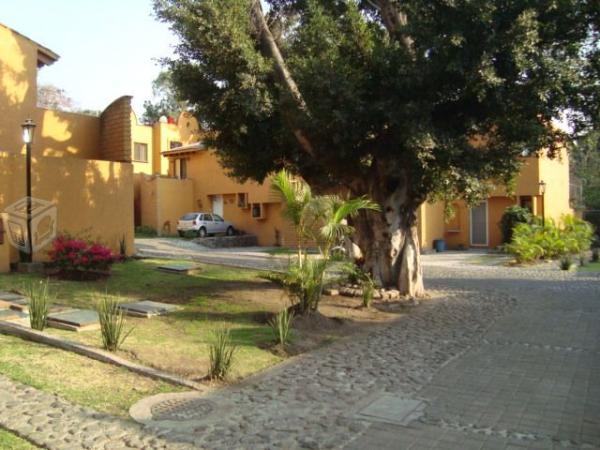Chapultepec cómoda casa en privada con vigilancia