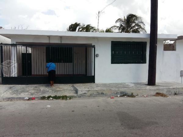 Casa en la ciudad y puerto de progreso yucatan