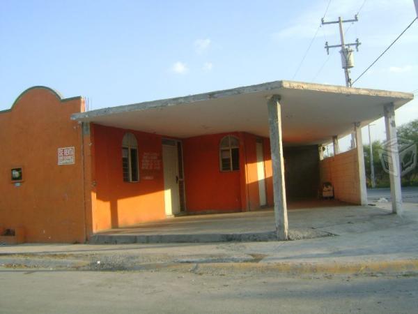 Ideal para negocio, casa en esquina, sobre avenida