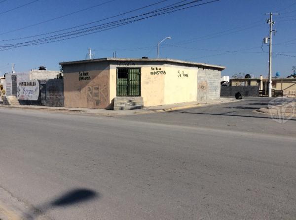 Casa para Negocio en Cienega de Flores