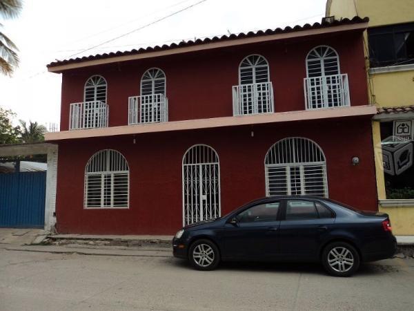 Casa en venta  a 2 cuadras de par